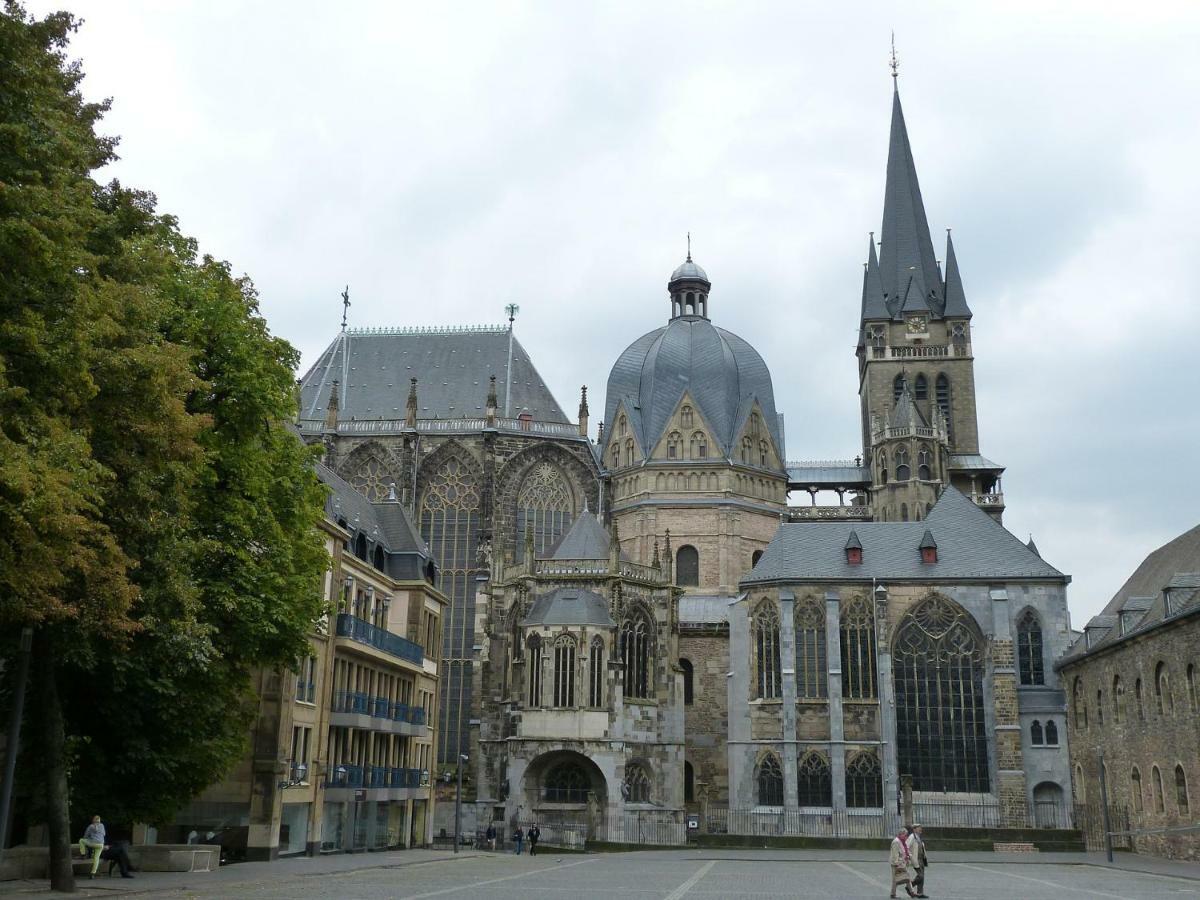 Ferienwohnung Am Eifelsteig Roetgen Bagian luar foto